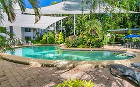 Roydon Beachfront Apartments